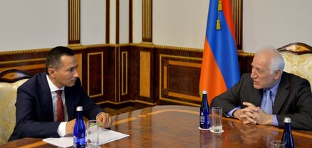 Վահագն Խաչատուրյանն ընդունել է Սյունիքի մարզպետ Ռոբերտ Ղուկասյանին