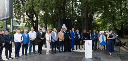 Բուլղարիայի Վառնա քաղաքում տեղադրվել է Շառլ Ազնավուրի արձանը