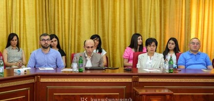 Արցախի պետնախարար Բեգլարյանը ողջունել է «Ապրելու Ձայնը» գրական- մշակութային օրերի մեկնարկը