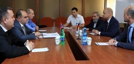 ՀՀ ՊՆ վարչական համալիրում անցկացվել են հայ-գերմանական խորհրդակցություններ