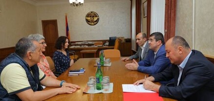 Արայիկ Հարությունյանն ընդունել է Զինծառայողների ապահովագրության հիմնադրամի ներկայացուցիչներին