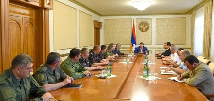 Արայիկ Հարությունյանը աշխատանքային խորհրդակցություն է հրավիրել