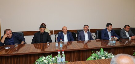 Արցախի խորհրդարանում հյուրընկալել են ՀՀ խորհրդարանի ընդդիմադիր ուժերի ներկայացուցիչներին