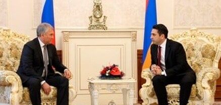 «Ձեզ պաշտոնական այցով սպասում են Հայաստանում». Ալեն Սիմոնյանը՝ Վյաչեսլավ Վոլոդինին