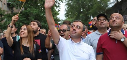 Քնի՛ր, Լա՜ո, ընդդիմադիրները խորհրդարան էլ են գնալու, «վոյաժների» էլ են մասնակցելու