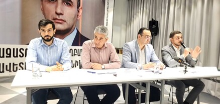 Ավետիք Չալաբյանի պաշտպանների և ընկերների ասուլիսը. ՈւՂԻՂ
