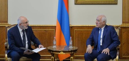 Նախագահ Վահագն Խաչատուրյանը հանդիպում է ունեցել Հայկակ Արշամյանի հետ
