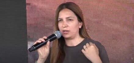 Այն, որ գետնին հայտնված տարեց տղամարդուն ծեծի են ենթարկում, հստակ ցուցում է . Աննա Գրիգորյան
