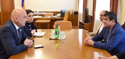 Արցախի նախագահ Արայիկ Հարությունյանն ընդունել է ՀԲԸՄ պատվիրակությանը