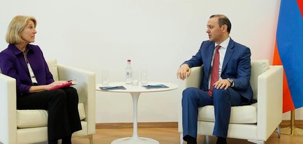 ԱԽ քարտուղարը հանդիպել է ԱՄՆ պետքարտուղարի՝ եվրոպական և եվրասիական հարցերով տեղակալի հետ