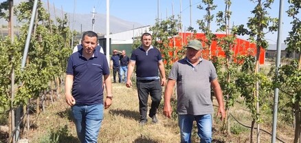 Սյունիքի մարզպետն այցելել է Ույծ, Իշխանասար և Շաքի բնակավայրեր