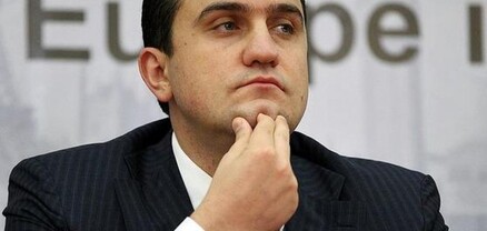 Այսօր Թեհրանում որոշվելու է Հայաստանի և հայ ժողովրդի ճակատագիրը. Արթուր Ղազինյան