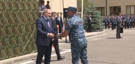 Զոհվածի հորը ծեծողին էլ պարգևատրեցին․ Հրապարակ