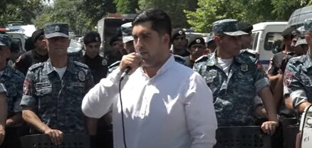 Իրենք զրկում են ոչ թե մեկ կամ երկու անձի, այլ հազարավոր անձանց․ Հայկ Դերզյան