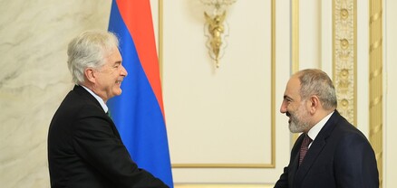 Բըրնսին ուղղված թափանցիկ ակնարկը