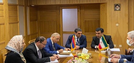 Հայ-իրանական հարաբերությունները բարձր մակարդակի վրա են. Սիմիդյանը հանդիպել է Իրանի նախագահի տեղակալի հետ