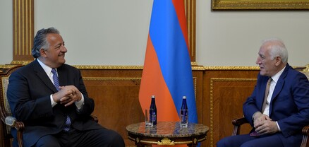 Վահագն Խաչատուրյանն ու Նուբար Աֆեյանը քննարկել են Հայաստանում կրթության և գիտության զարգացման հեռանկարները
