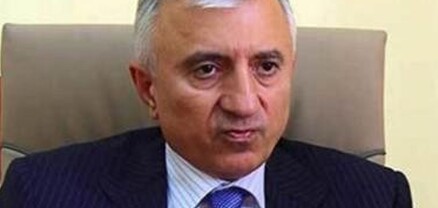 Դուք շարունակեք բոլոր ձախողումների միակ պատճառը համարել Սահմանադրությունը, այդպես ապահով է. Գեւորգ Դանիելյան