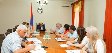 Արտակ Բեգլարյանը կրթական թեմայով խորհրդակցություն է հրավիրել
