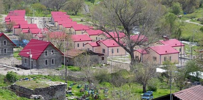 Աղավնոյից դուրս չենք գա