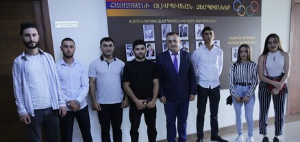 Մարզաշխարհի մի շարք ներկայացուցիչներ արժանացել են մարզական կոչումների