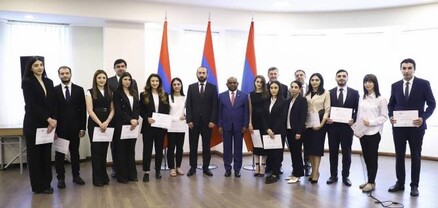 ՀՀ դիվանագիտական ծառայությունը դարձել է շատ ավելի մեծ անձնազոհություն պահանջող․ Արարատ Միրզոյան