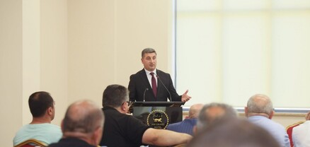 Գնել Սանոսյանի գլխավորությամբ քննարկվել են Գեղարքունիքի և Կոտայքի բնակավայրերի աղբահանության սխեմաները