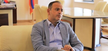Զարեհ Սինանյանը հանդիպել է CNFA հկ ծրագրերի զարգացման նախագահի հետ