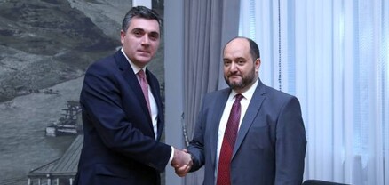 Արայիկ Հարությունյանը Վրաստանի ԱԳ նախարարի հետ քննարկել է տարածաշրջանում տեղի ունեցող գործընթացները