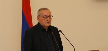 Արցախի ԱԺ նախագահը սգո օրերի կապակցությամբ հանդիպում է ունեցել խորհրդարանականների հետ