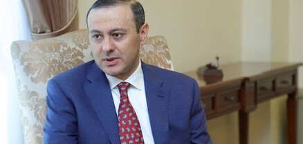 Ադրբեջանի պահանջը լեգիտիմ չէ. Արմեն Գրիգորյանը՝ Լաչինի միջանցքն այլ երթուղով փոխարինելու մասին