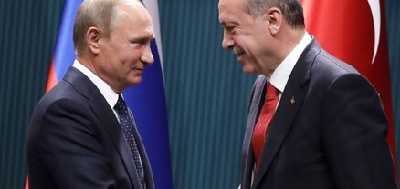 Պուտինը փրկել է Էրդողանին․ Bloomberg
