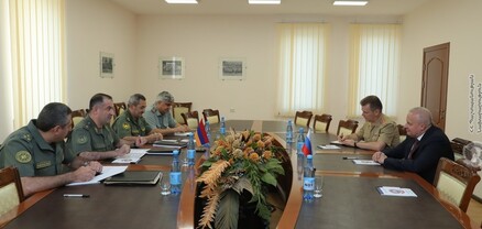 ԳՇ պետը ՀՀ-ում ՌԴ դեսպան Սերգեյ Կոպիրկինի հետ քննարկել է տարածաշրջանային հարցեր
