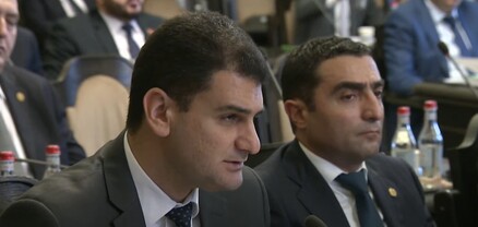 Փոքր գազի բալոններով քաղցր բամբակ են վաճառում.  նախագծեր՝ փողոցային առևտուրը վերահսկելու համար