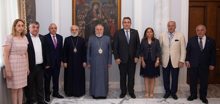 Ամենայն Հայոց Կաթողիկոսն ընդունել է ՀՄԸՄ-ի կենտրոնական վարչության անդամներին