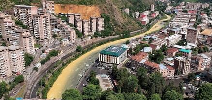 Փոքր քաղաքներում բոլորն էլ սգակիր են,  բայց քաղաքի տոնը նշել պետք է․ Կապանում ու Քաջարանում քաղաքի օր է նշվում