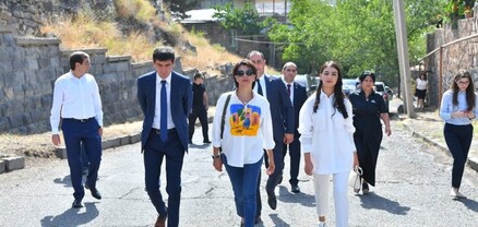 Արագածոտնի մարզում երկու օր շարունակ մարզպետն ու համայնքապետերն ուղեկցել են Աննա Հակոբյանին. Ժողովուրդ