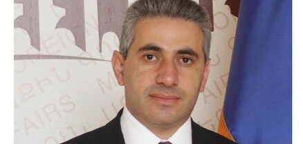 Սահմանադրությունը չկարդացած Սահմանադրության պահապանը․ Էդգար Ղազարյան
