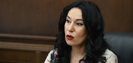 ՀՀ իշխանությունները զբաղված են Ալիեւի հրահանգը կատարելով եւ խիստ օպերատիվ զինաթափում են Արցախը․ Նաիրա Զոհրաբյան