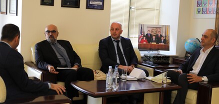 Զարեհ Սինանյանն ընդունել է Գալուստ Կիւլպէնկեան հիմնադրամի հայկական համայնքների բաժանմունքի տնօրենին