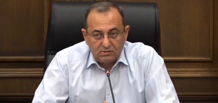 Մենք հրապարակել ենք, որ 2 խմբակցությունների 35 ստորագրությունները առկա են. Արծվիկ Մինասյան
