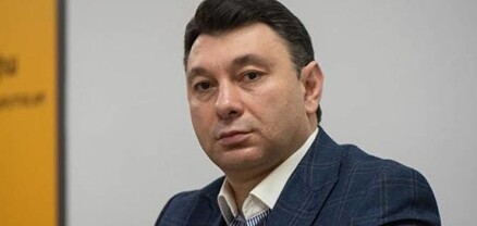 Ի սեր Աստծո, մնա Նյու-Յորքում ու մի արի Հայաստան, Նիկոլ. Շարմազանով