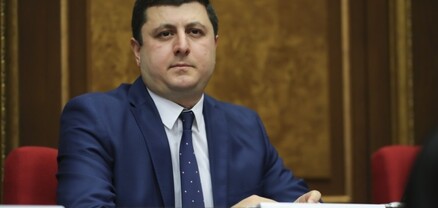 Ադրբեջանը փորձում է ուժի կիրառմամբ «խաղաղության» պայմանագրի ստորագրման հասնել․ Տիգրան Աբրահամյան