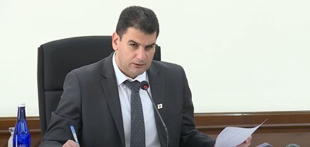 Եկել եք քննարկման, նախագիծ ունեք ու պատրաստ չեք. էս վերաբերմունքի մասին  ա խոսում. քաղաքապետ