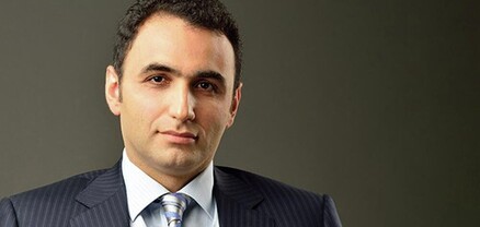 Այս վարչակարգը հասարակությունը բաժանում է «առաջին» և «երկրորդ» սորտի քաղաքացիների․ Չալաբյան