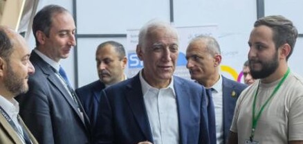 ՀՀ նախագահն այցելել է STARMUS VI միջազգային փառատոնի շրջանակում բացված գիտության ճամբար