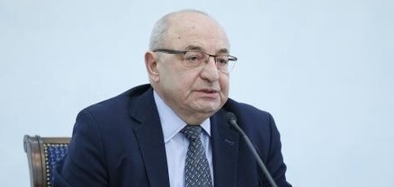 Արցախյան առաջին պատերազմի ժամանակ էլ նա թուղթ ու մատիտով «ապացուցում էր», որ մենք պարտվելու ենք