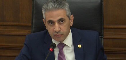 Շնորհակալություն եմ հայտնում Հայկ Մամիջանյանին, Ասպրամ Կրպեյանին, Քրիստինե Վարդանյանին և Թագուհի Թովմասյանին՝ ցուցաբերած աջակցության համար. Էդգար Ղազարյան