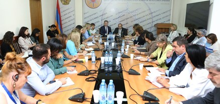 ԱՍՀ և ՏԿԵ նախարարները քննարկել են տեղահանված քաղաքացիներին սոցիալական աջակցությանն ուղղված հարցերը