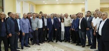 Վարչապետը հանդիպում է ունեցել Վլադիվոստոկի հայ համայնքի ներկայացուցիչների հետ
